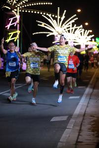 BIB: 43897, 41501, 41659
                            <button type="button" onclick="openModal(20353683)" class="btn btn-primary btn-sm float-right btn-popup" data-toggle="modal" data-target=".modal-high-quality">
                        <i class="fas fa-shopping-cart"></i> Add to Cart
                    </button>
                                            <button type="button" onclick="isThisMe(20353683, true)" class="btn btn-success btn-sm float-right btn-popup btn-isme hidden" data-toggle="tooltip" data-placement="bottom" title="นี่คือรูปของคุณใช่ไหม คลิกที่นี่เพื่อเอาเข้าอัลบั้ม">
                        <i class="fas fa-plus"></i> Add to album
                    </button>
                    <button type="button" onclick="isThisMe(20353683, false)" class="btn btn-warning btn-sm float-right btn-popup btn-isnotme hidden">
                        <i class="fas fa-ban"></i> Remove from album
                    </button>